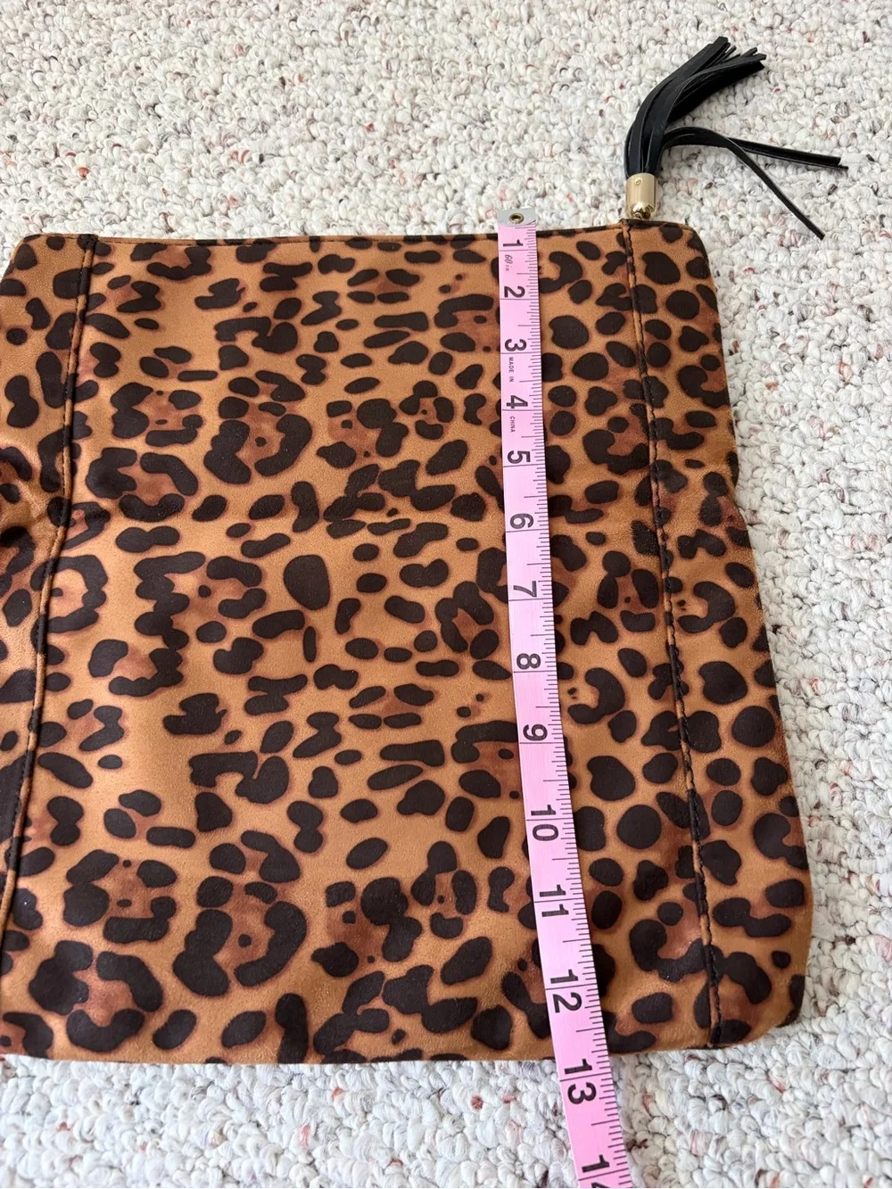 N/A stylish leopard